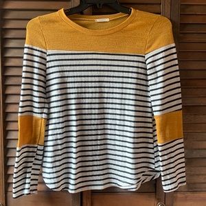 Women’s Sweater
